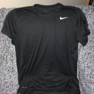 Men’s Medium Nike Dri-fit t-shirt